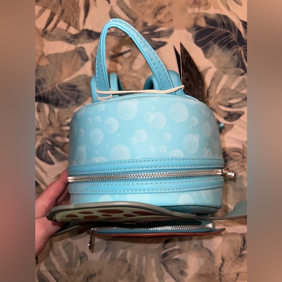 NWT Squirt loungefly. Finding Nemo. SDCC 2022 exclusive - Picture 7 of 7